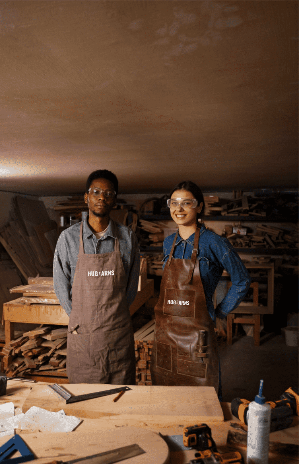 Hugearns Logo